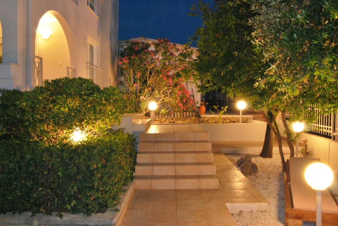 Chrysiida Suites Tersanas المظهر الخارجي الصورة